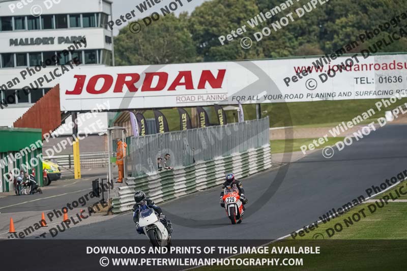 enduro digital images;event digital images;eventdigitalimages;mallory park;mallory park photographs;mallory park trackday;mallory park trackday photographs;no limits trackdays;peter wileman photography;racing digital images;trackday digital images;trackday photos